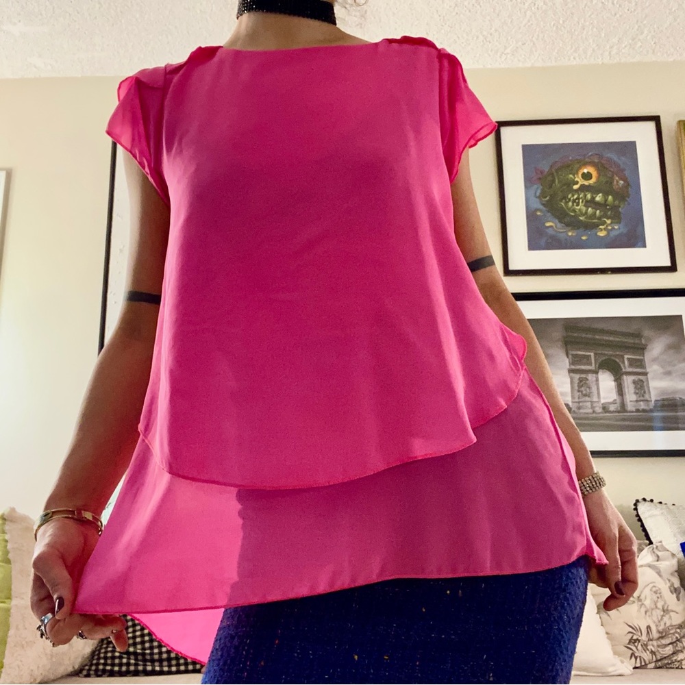 no brand layered bubblegum pink poly chiffon hi/lo top / size medium